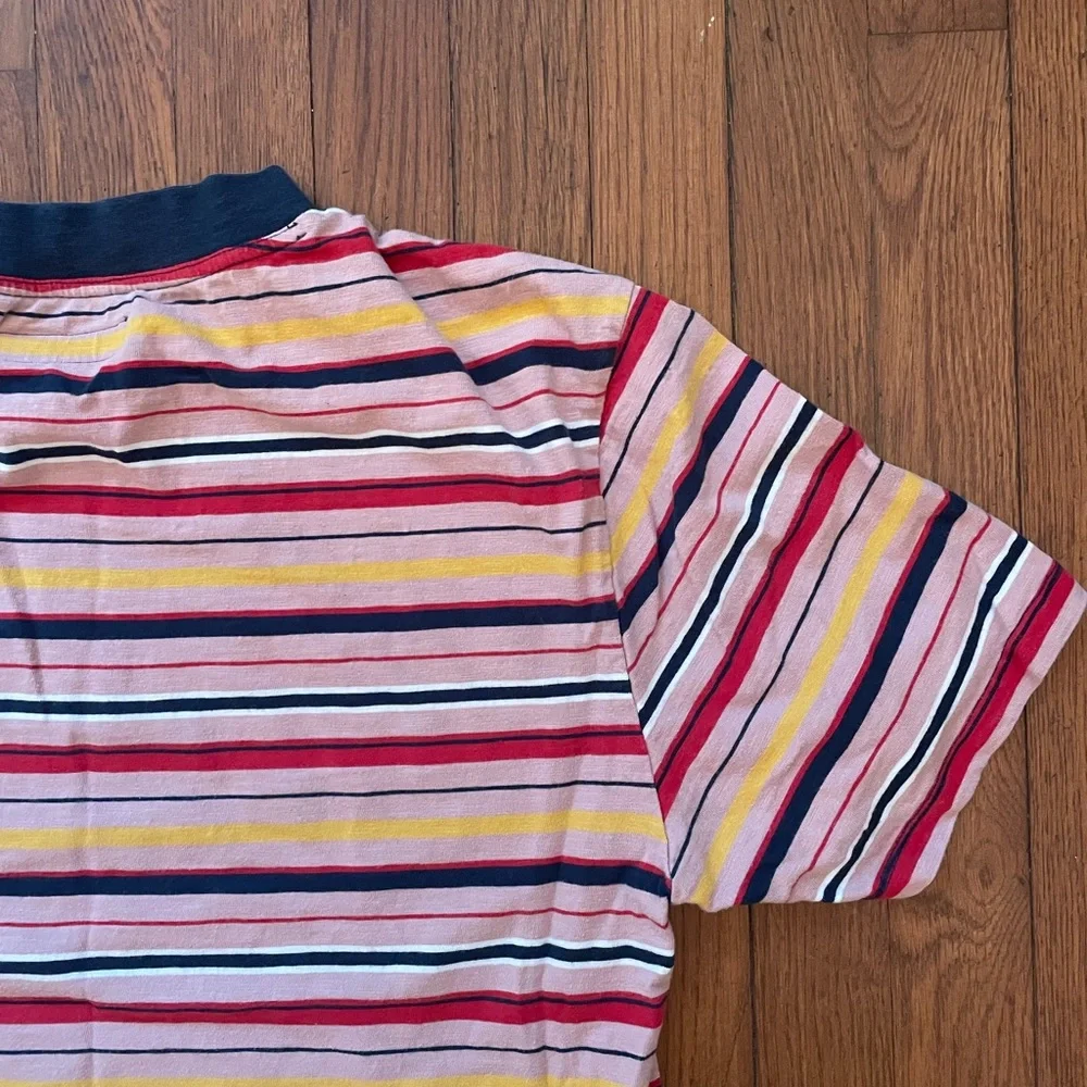 Vintage Guess Stripe Embroidered Striped Spell out Streetwear T Shirt Sz M ππ - Picture 12 of 12